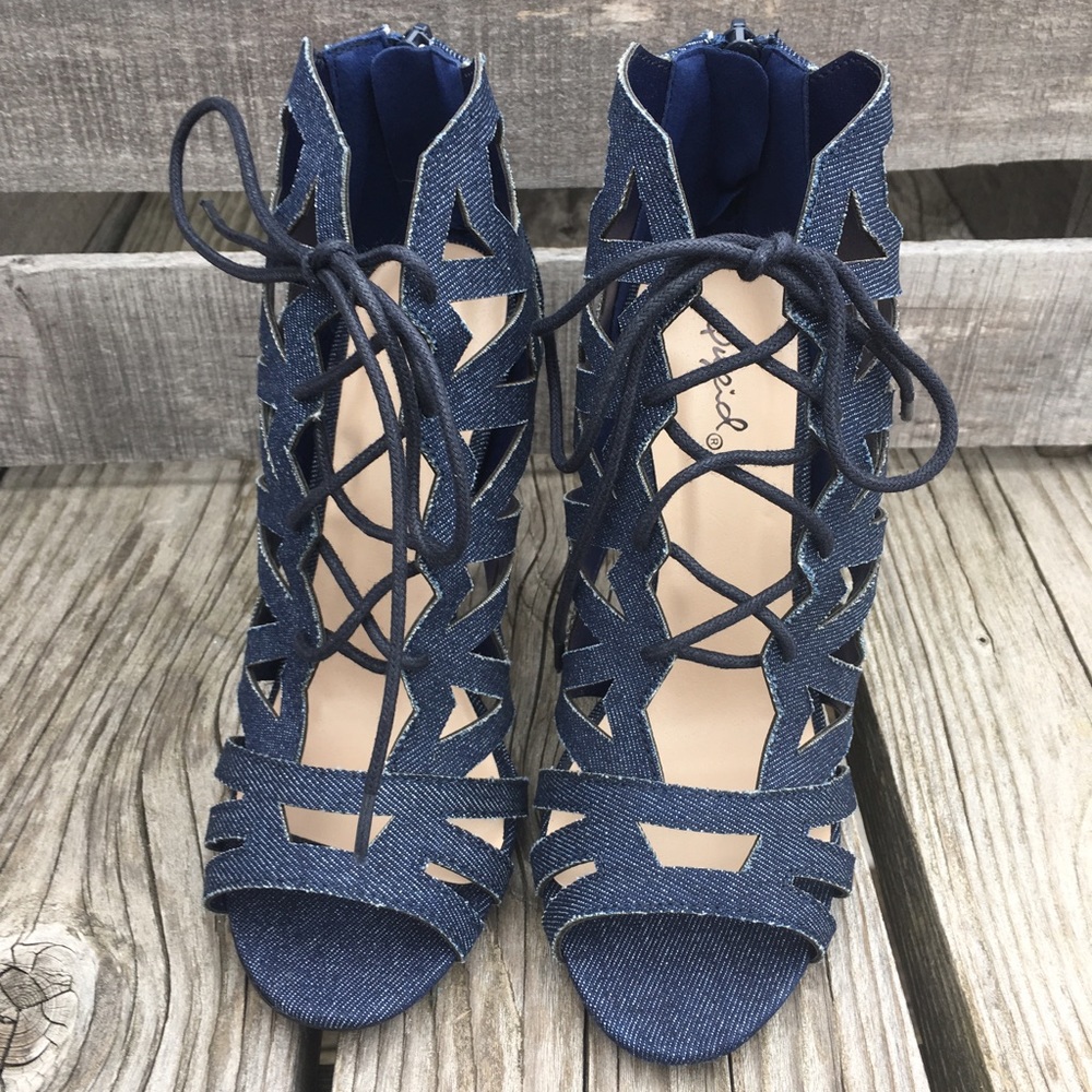 Qupid Sz 6 Blue Denim Lace-Up Heeled Sandals! NEW! - Picture 4 of 9